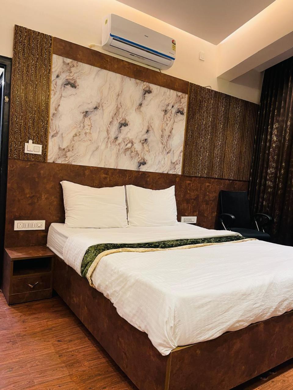 The Taaj Inn Bengaluru Kültér fotó