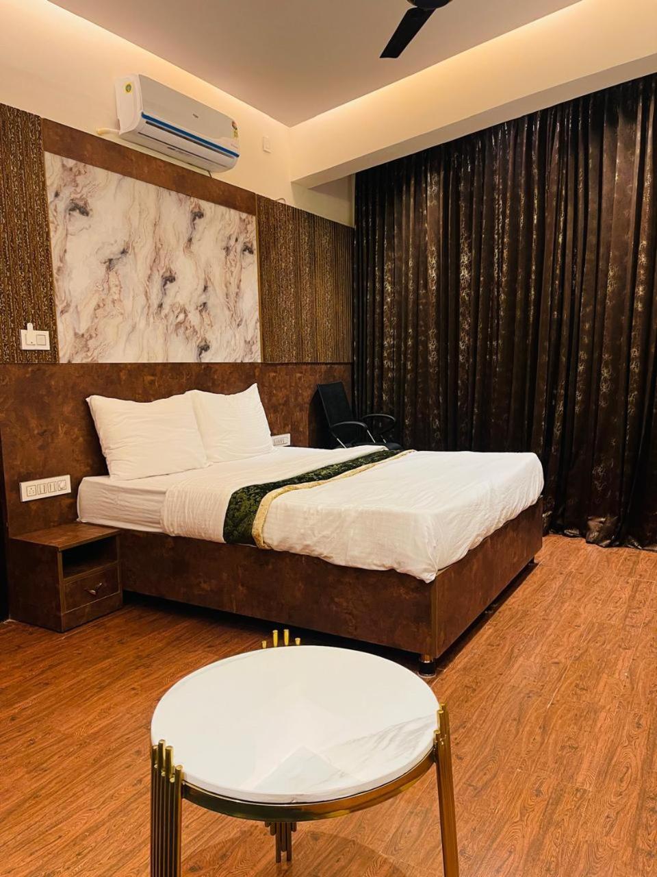 The Taaj Inn Bengaluru Kültér fotó